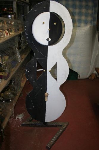 3062 - statua_a (Custom).jpg